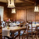 Romantik Astenkrone Otel 4*