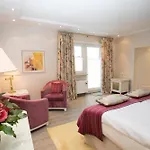 Romantik Astenkrone ホテル 4*