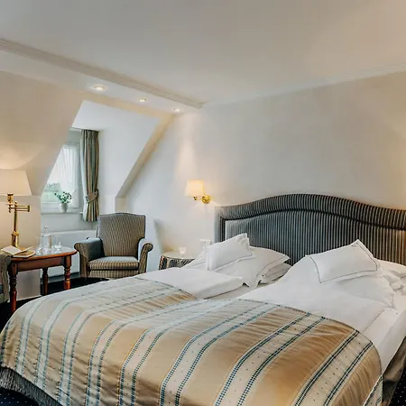 Fletcher Astenkrone-winterberg Otel