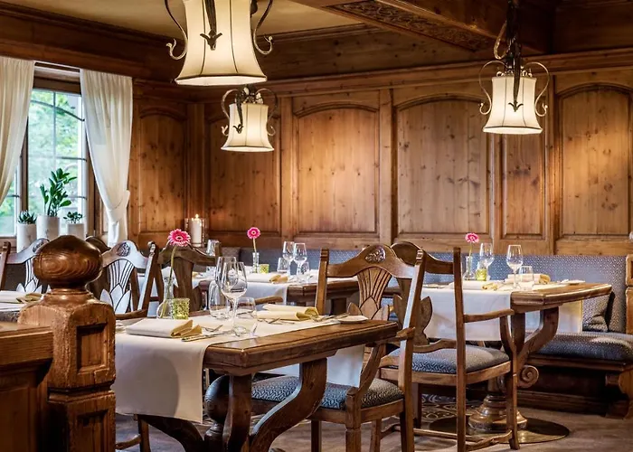 Romantik Astenkrone Hotel 4*