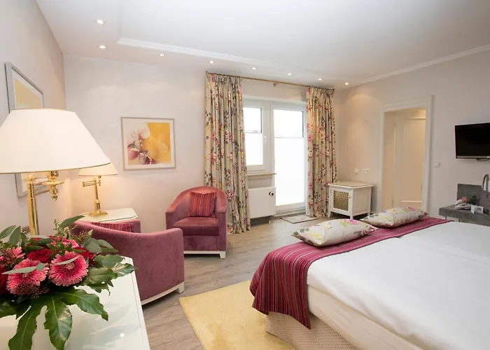 Romantik Astenkrone Hotel 4*