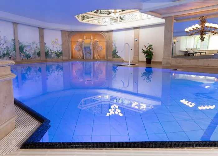 Romantik Astenkrone Hotel