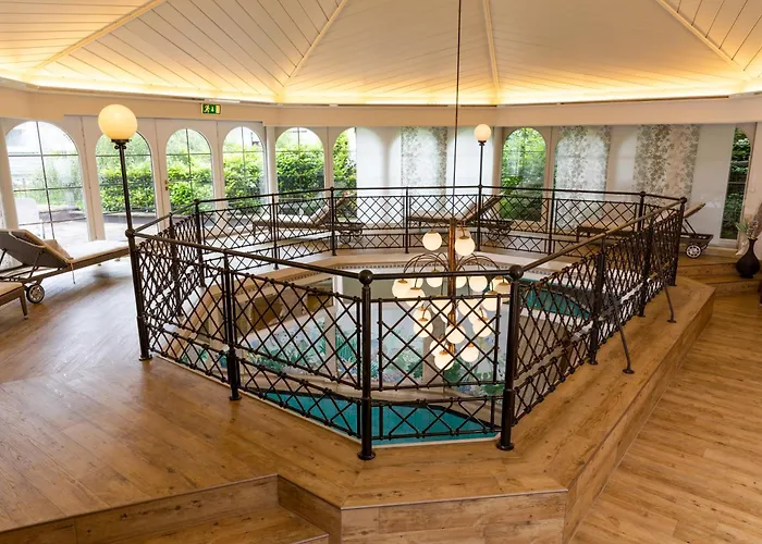 Romantik Astenkrone Hotel 4*